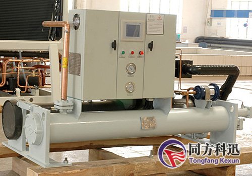 冷水機組